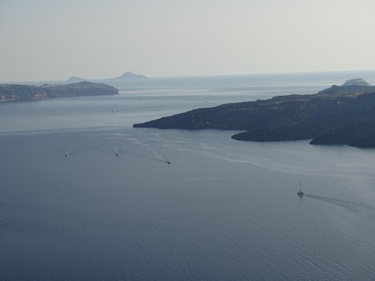 Neoklassiko Koukouli Fira  Extérieur photo