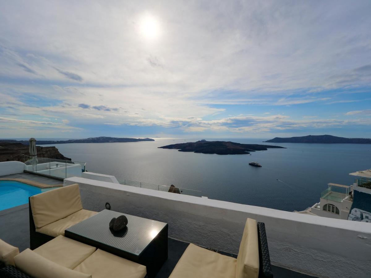 Neoklassiko Koukouli Fira  Extérieur photo