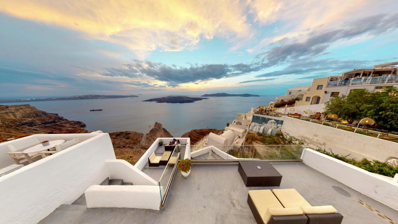 Neoklassiko Koukouli Fira  Extérieur photo